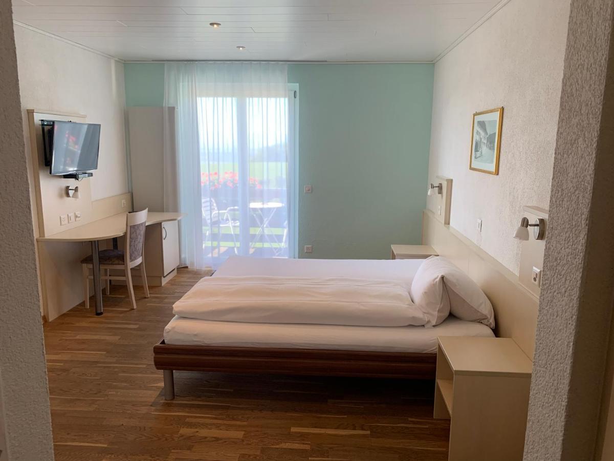 Hotel Restaurant Alpenblick Wolfisberg Екстериор снимка